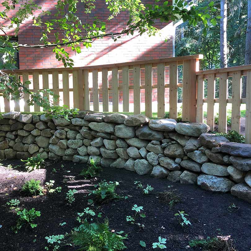 Gartengestaltung mit Zaun